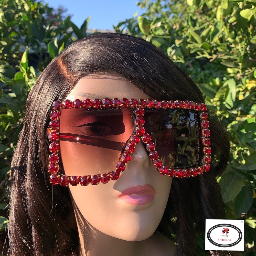 ❤️❤️ Red Rhinestone Sunglasses ❤️❤️